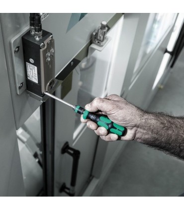 Wera 838 RA-R M Bits Tutuculu Cırcırlı Tornavida ¼" 05051493001